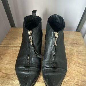 Black Pointy Leather Ankle Boots with zipper detail